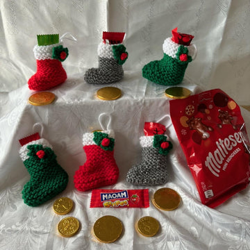 Christmas Holly Stockings bunting sweets chocolate cover, tree decoration DK knitting pattern