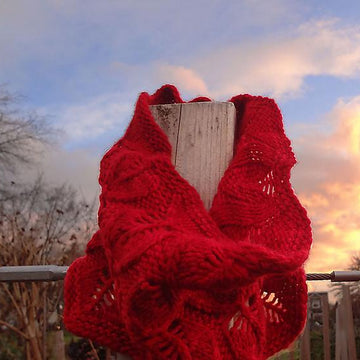 Bleeding Hearts Cowl