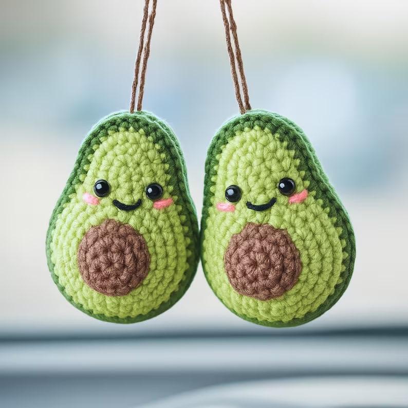 Tiny Avocado Crochet Pattern
