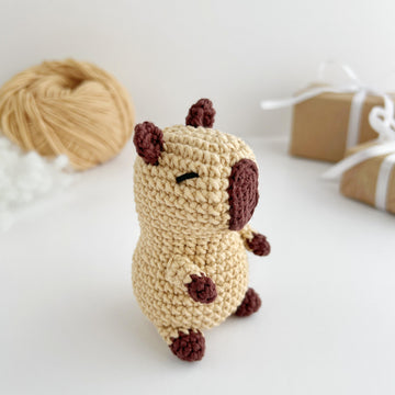 Crochet capybara pattern amigurumi toy Bag charm keyring