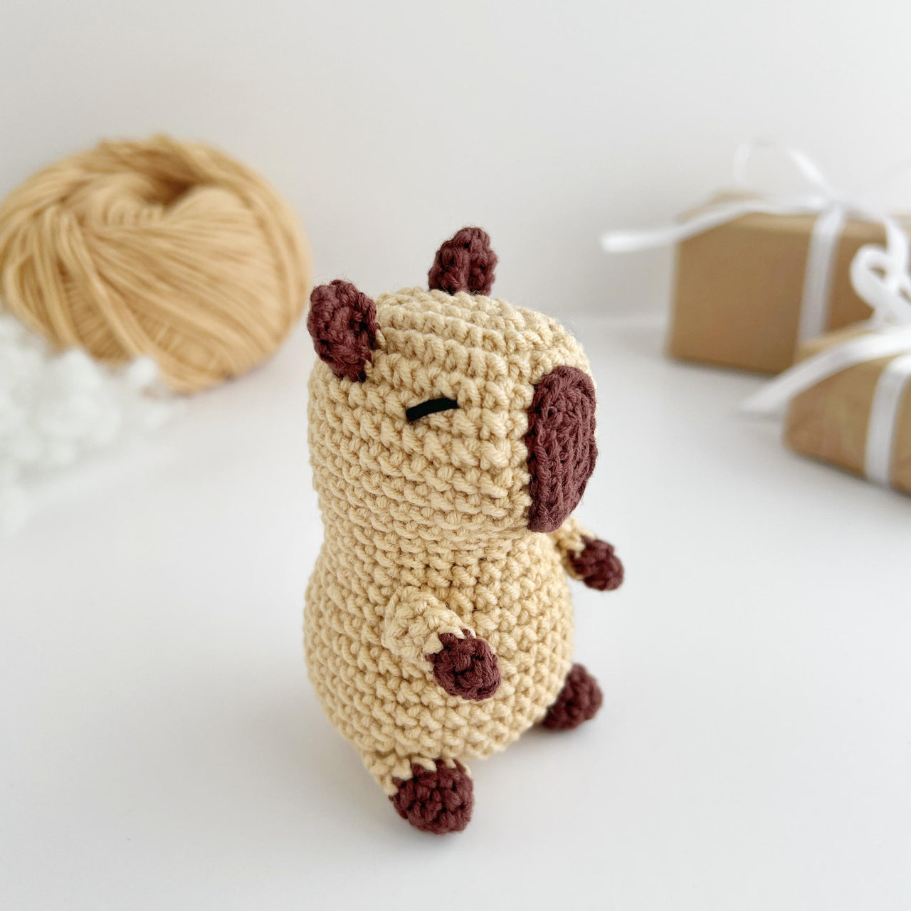Crochet capybara pattern amigurumi toy Bag charm keyring