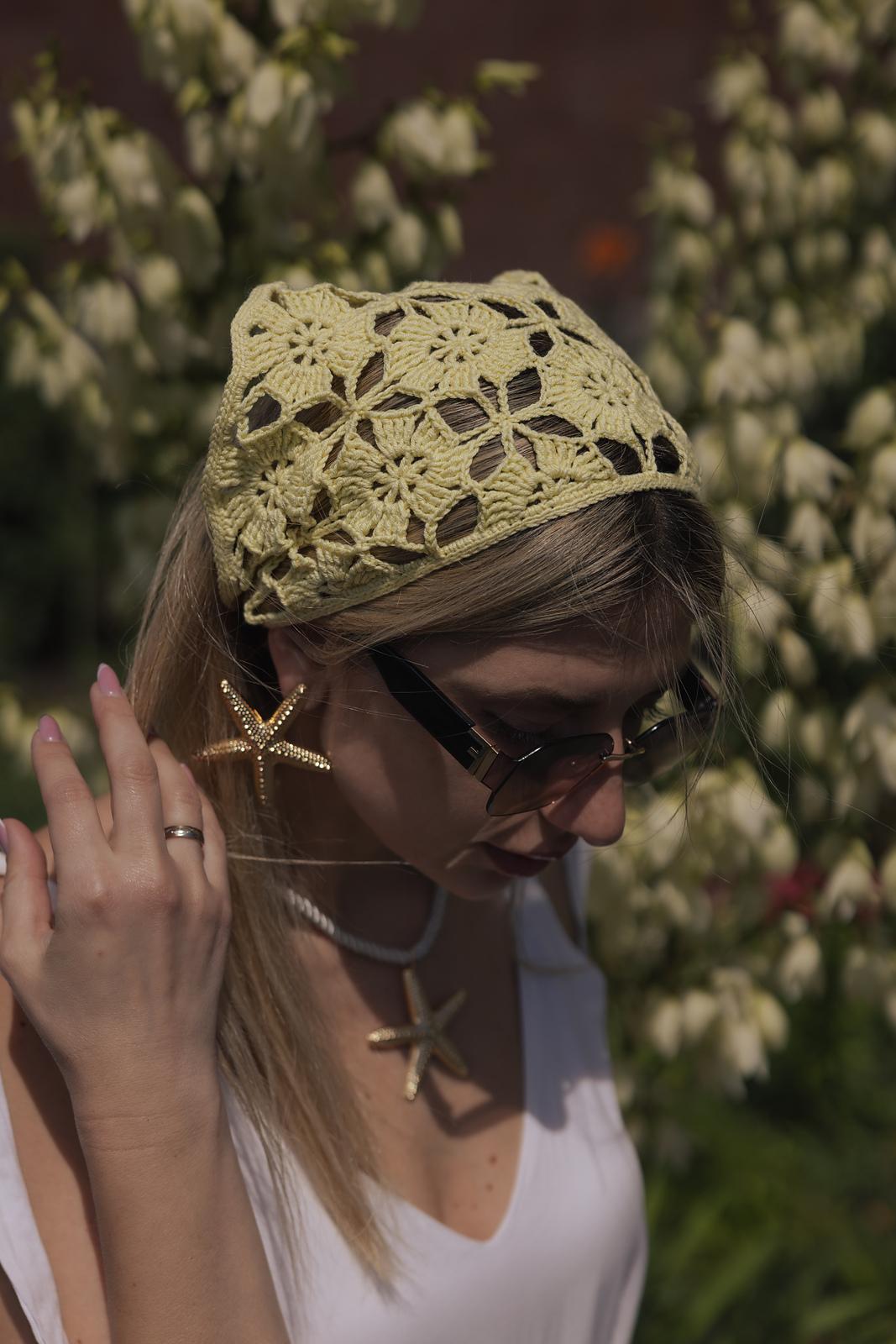 Bandana with Poppies