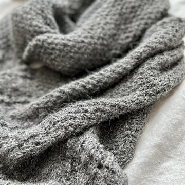 Alpaca blanket scarf