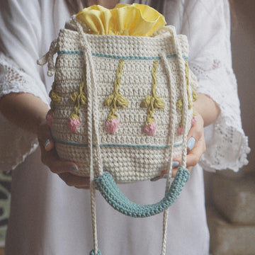 Crochet Bag PATTERN: Tulip Summer Bucket Bag