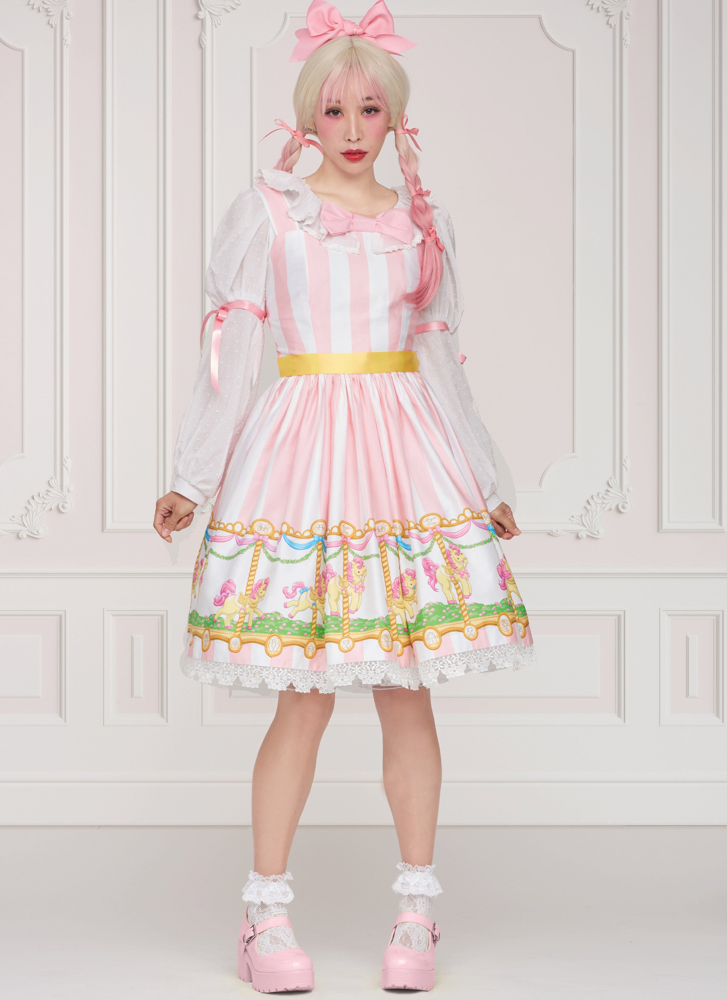 Simplicity Misses' Costume S9735 - Sewing Pattern