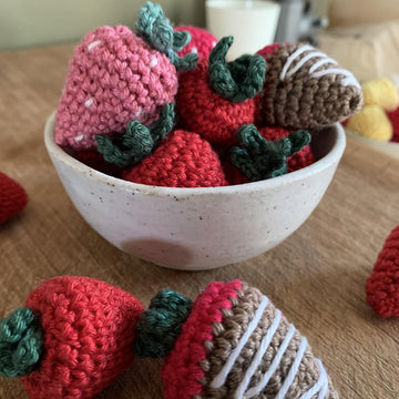 Crochet Strawberries Pattern
