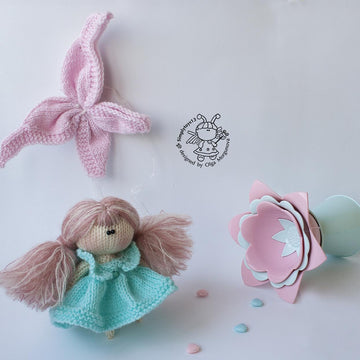 Thumbelina amigurumi doll