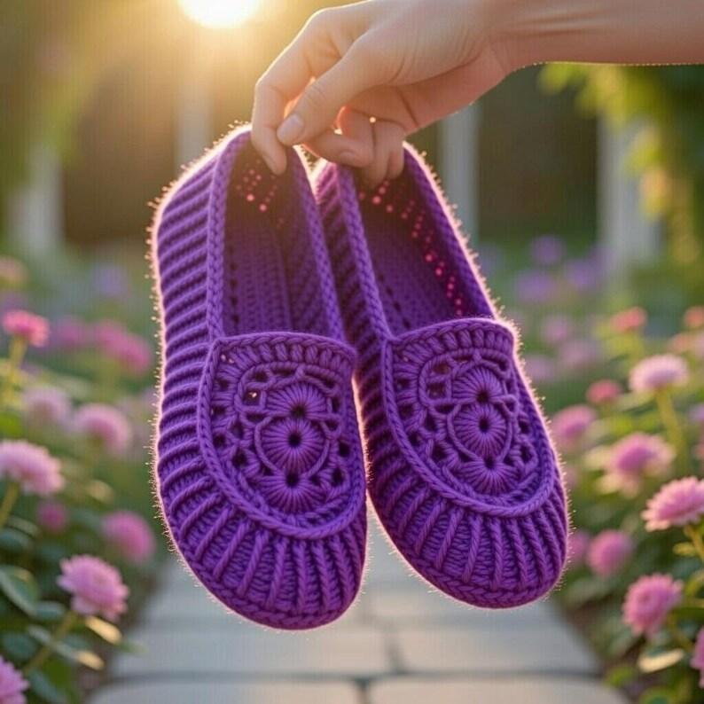 Women’s Crochet Slippers Pattern – Adult House Slippers PDF + Video Tutorial