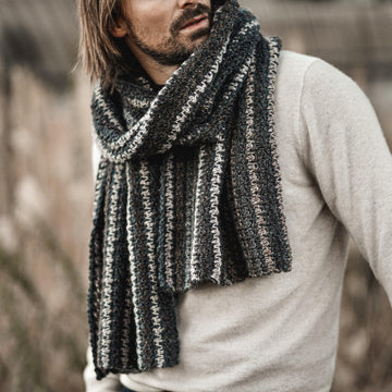 Bernard Houndstooth Scarf