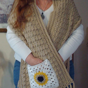 Sunny Delight Pocket Shawl