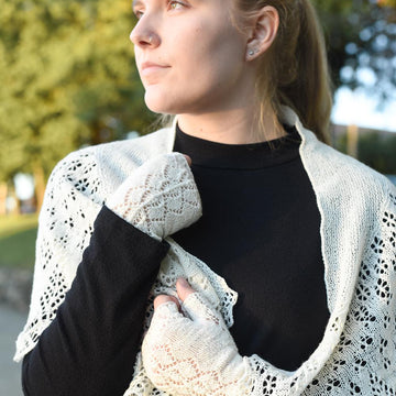 Orchid Lace Mitts