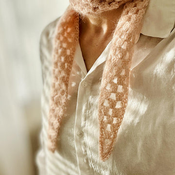 Sunday scarf