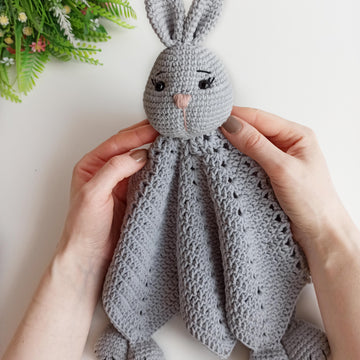 Bunny baby lovey, crochet blanket pattern