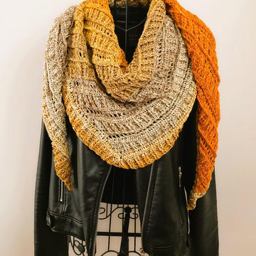 Flat Triangular Scarf "Ione"