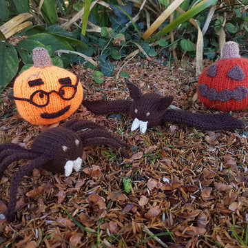Knitted Spider