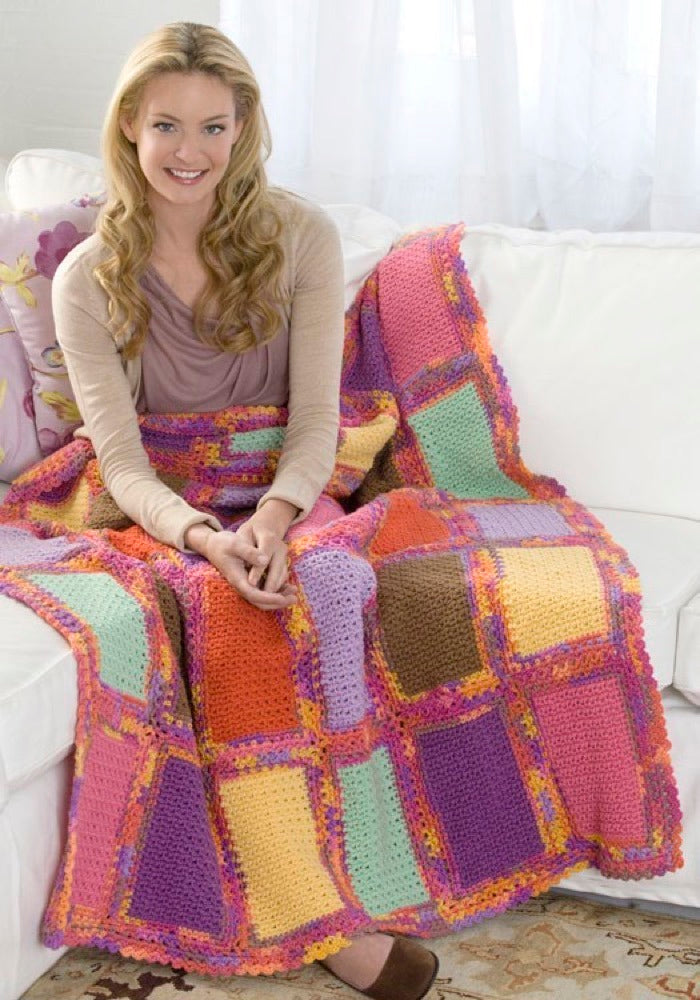 Scrap Quilt Throw in Red Heart Super Saver Economy Solids - LW2578