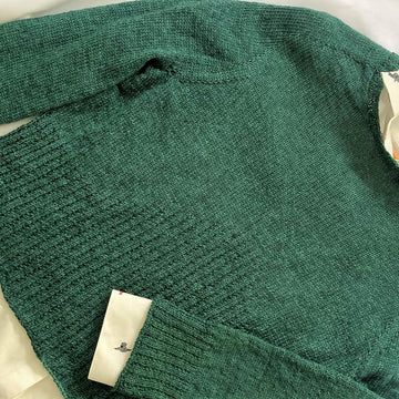 Sweater EIGHT