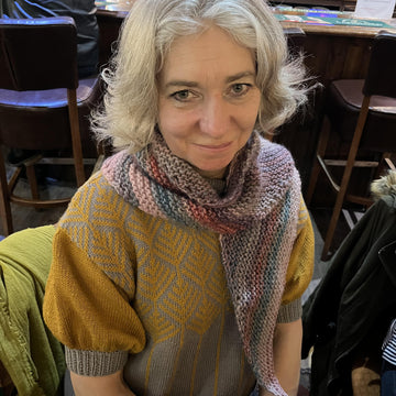 Everyday Elsie Shawlette