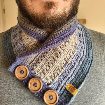 Jeremy's Forget-Me-Knots Cowl
