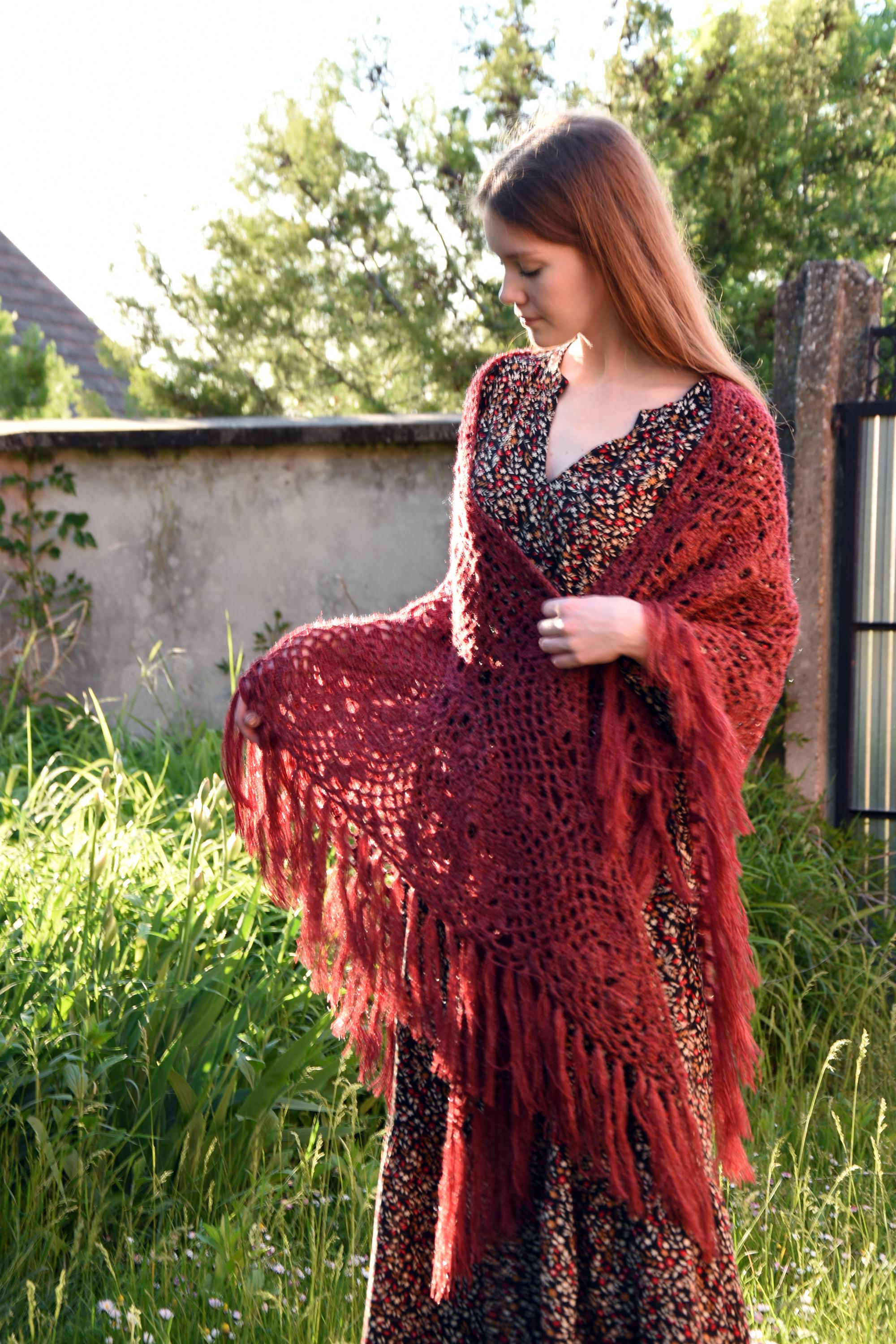 Felicia crochet shawl with fringe