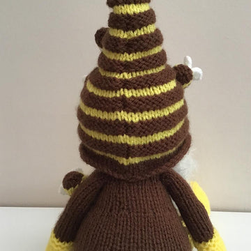 Bumble gnome shelf sitter