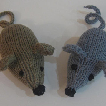 Easy Knit Mouse