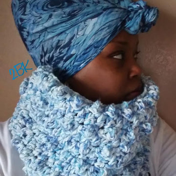 Blue confetti cowl