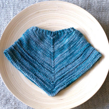 Wee Closer Cowl