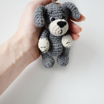 Amigurumi dog keychain