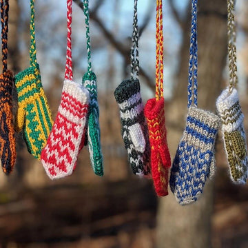 Folk Mitten Ornament