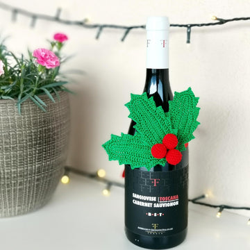 Holly Berry Decor