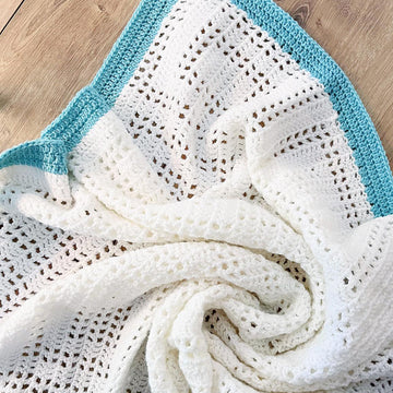 Peekaboo Panel Baby Blanket