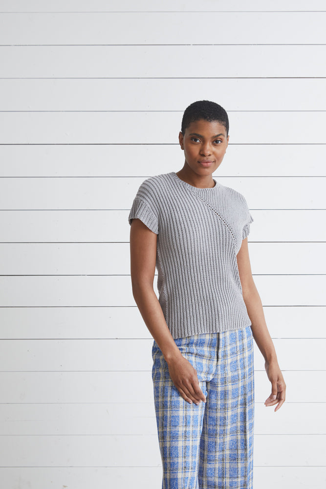 Ronni -  Top Knitting Pattern For Women in Debbie Bliss Piper by Debbie Bliss