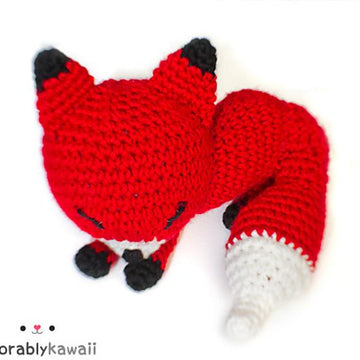 Sleepy Fox Amigurumi