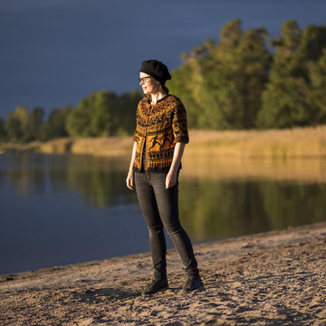 Greek Amphora Cardi