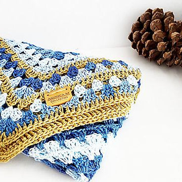 Triangle Warm Shawl