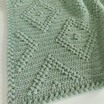 Elegance Bobble Blanket