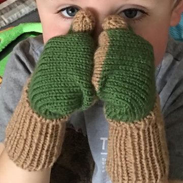 Boys Colour Block Mittens