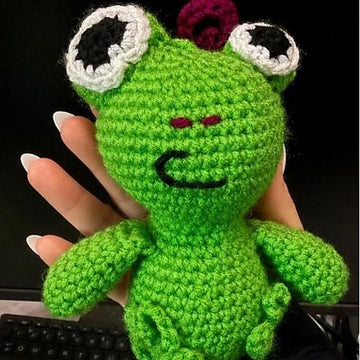 Jim the CrayZcrochet Frog