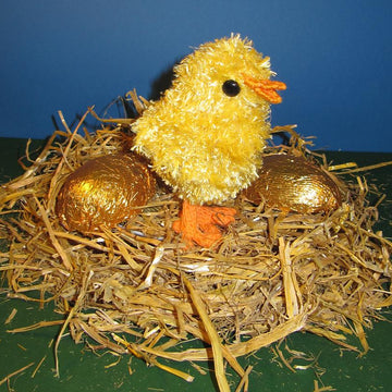 FLUFFY EASTER CHICK