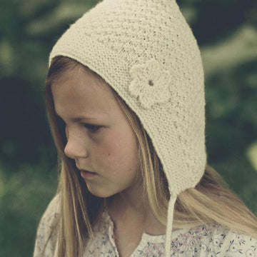 Beatrice Pixie Hat and Mitts - Lc29