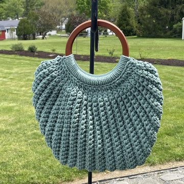 Seashell Crochet Handbag