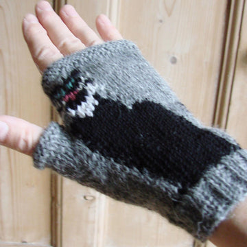 Black Cat fingerless gloves