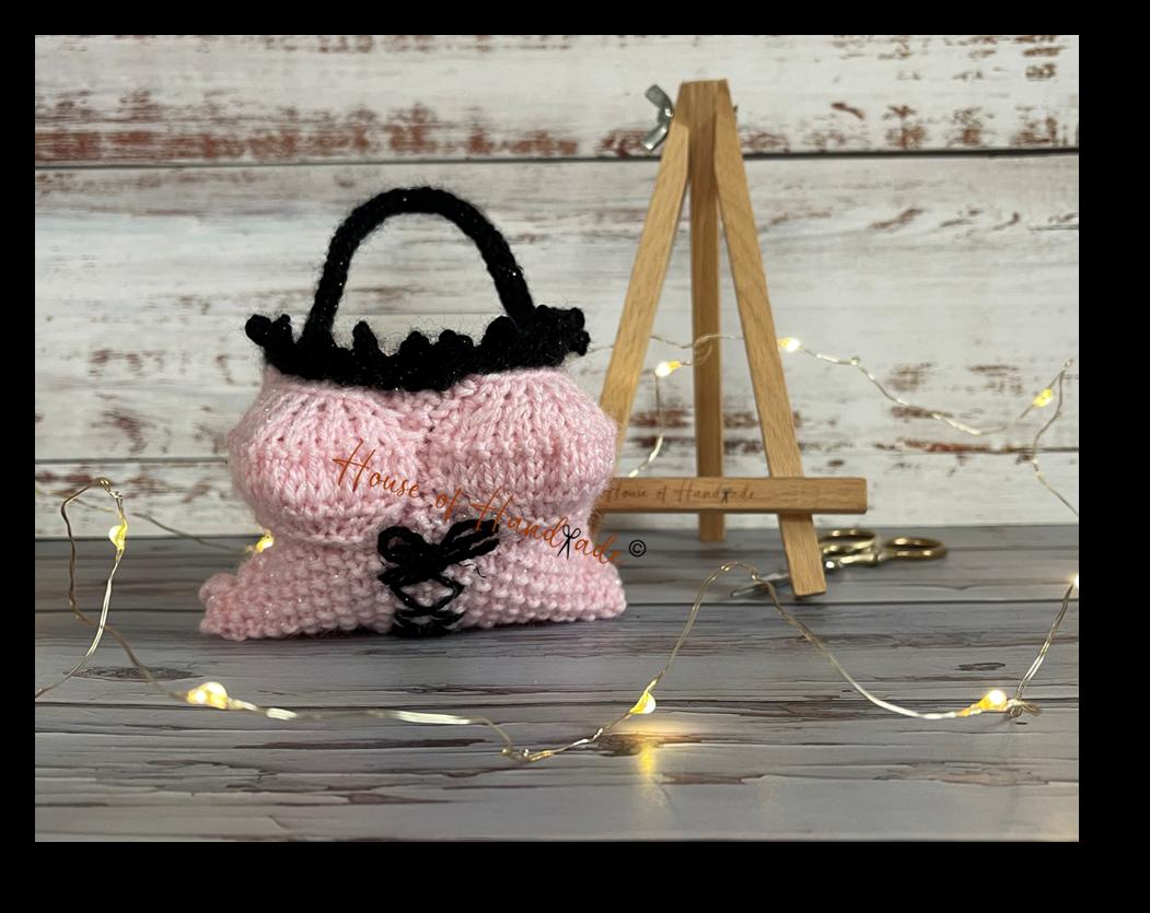 Basque Handbag Chocolate Orange Cover Knitting Pattern