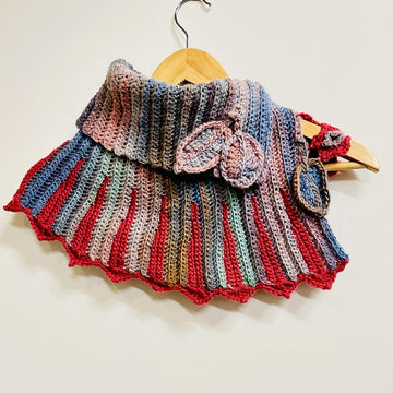 Isolde's Thorn Neck Warmer