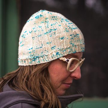 Snowy Peaks Hat