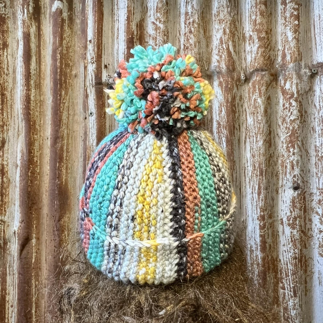 Lainey's Hat -- a loom knit pattern