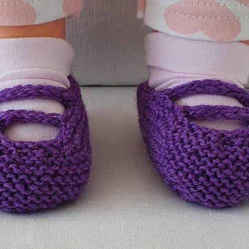 Veronica - 4ply baby shoes