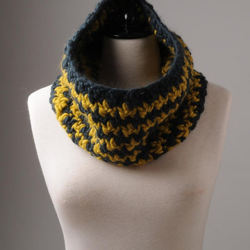 Houndstooth Cowl