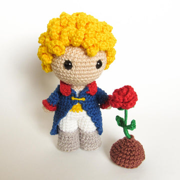 The Little Prince amigurumi doll - crochet pattern by Crochelandia